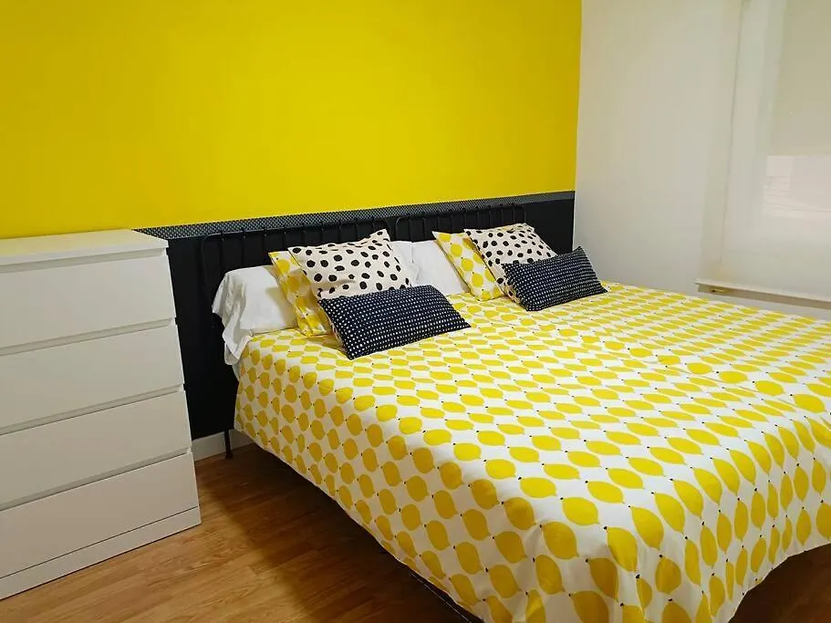 Apartamento A 5' De La Playa Premia De Mar 0*,  Spain